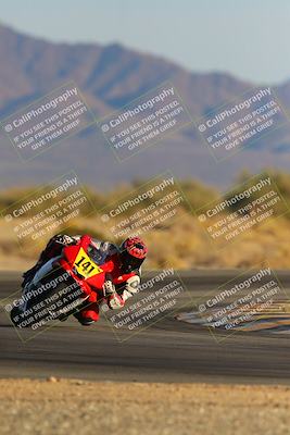 media/Dec-16-2023-CVMA (Sat) [[bb38a358a2]]/Race 11 Amateur Supersport Open/